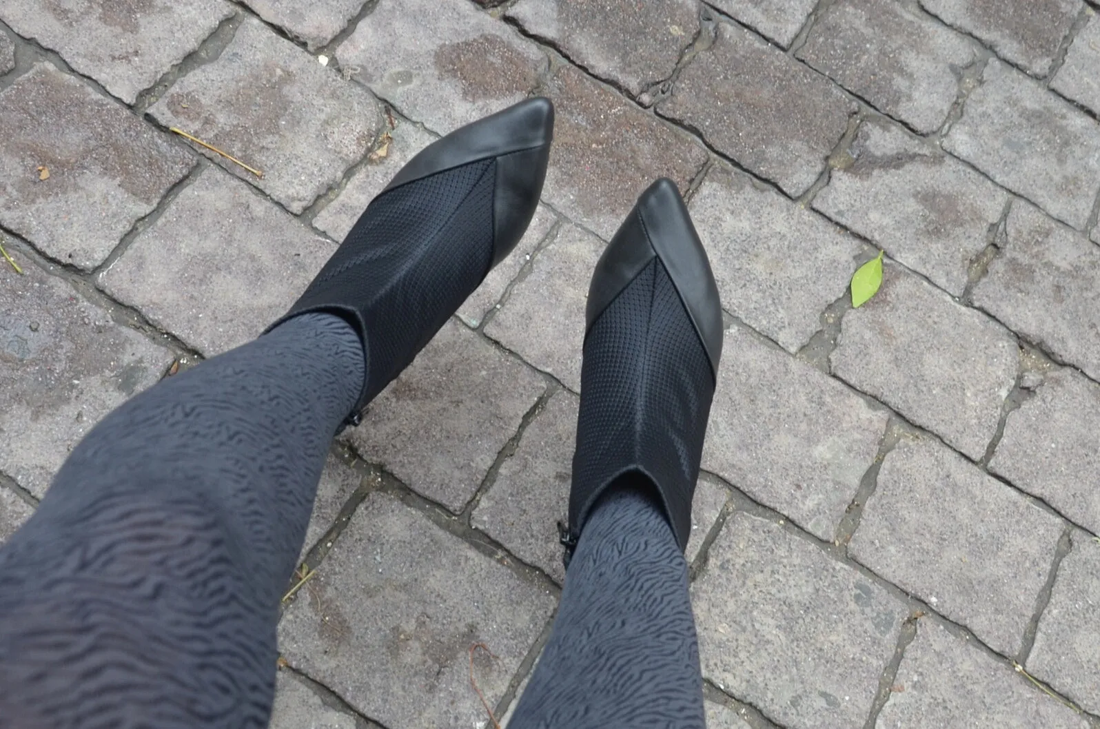 #16 SUPER BLACK MESH BOOTIES
