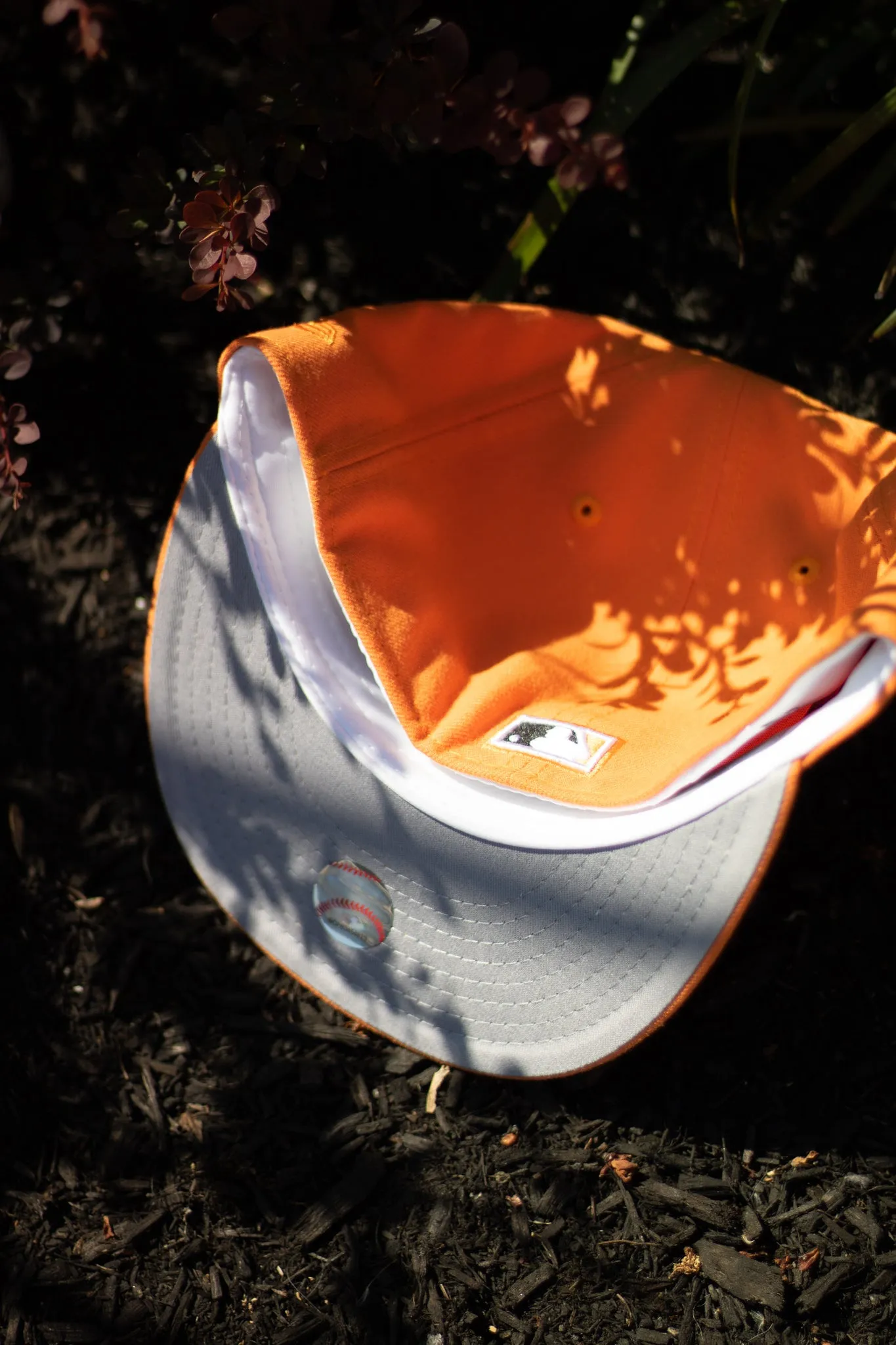 1998 ARIZONA DIAMONDBACKS ORANGE POPSICLE FITTED W/ GREY UNDER VISOR