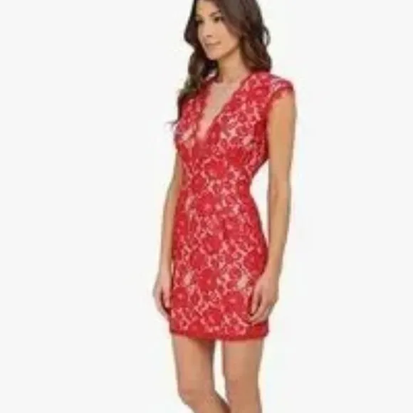 Aidan Mattox Red Lace Illusion Cocktail Mini Dress Size 8 Formal Event Night NYE