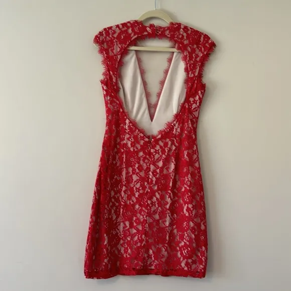 Aidan Mattox Red Lace Illusion Cocktail Mini Dress Size 8 Formal Event Night NYE