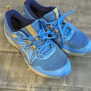 ASICS Gel-Venture 8 GS Big Kids 6 Running Shoe