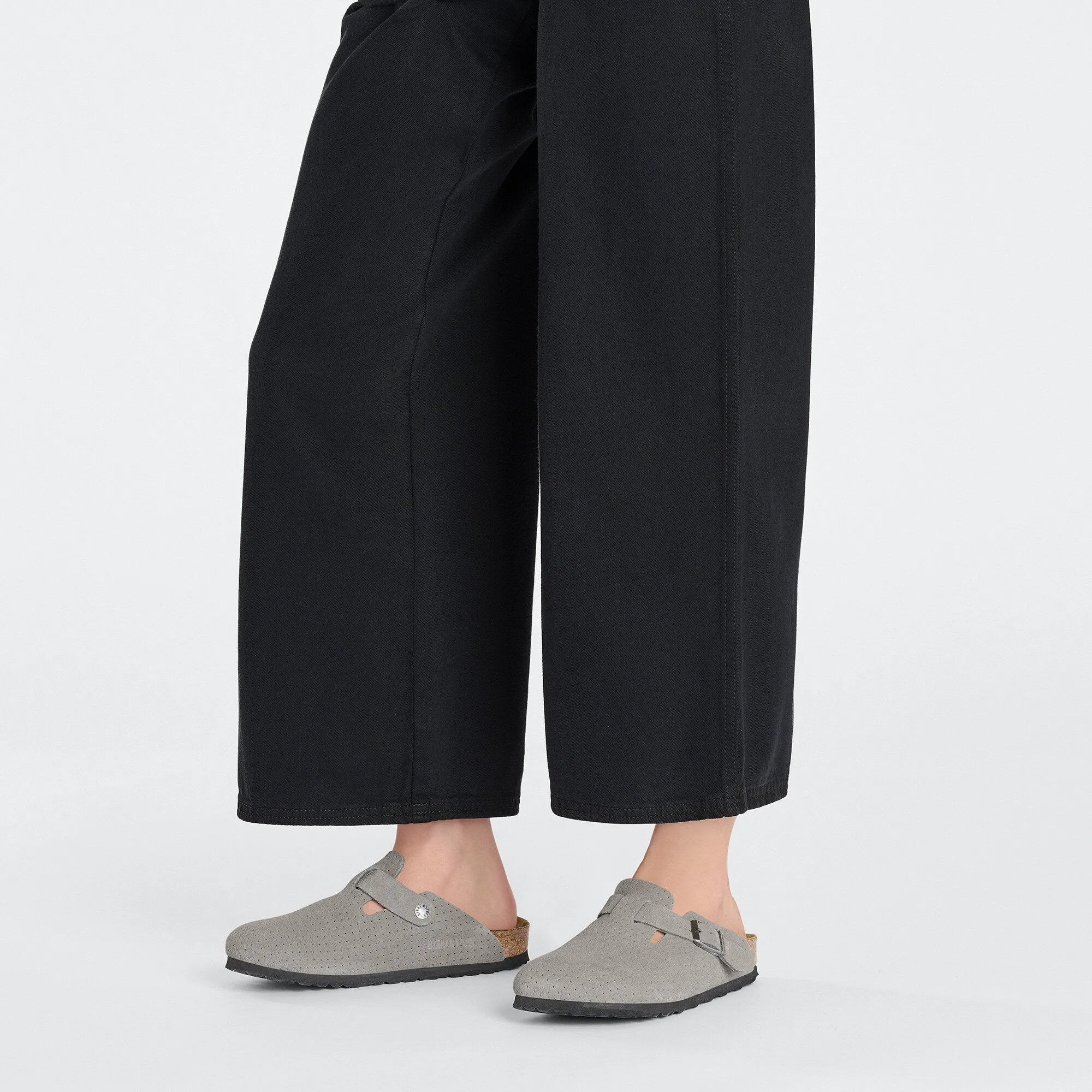 BIRKENSTOCK BOSTON SUEDE EMBOSSED