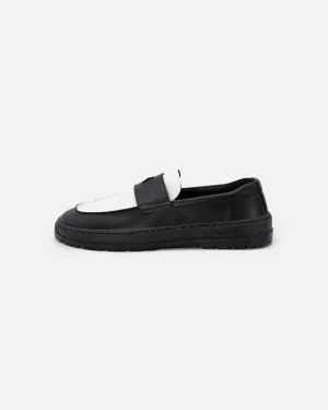 Black and White Barefoot Loafer - Glow