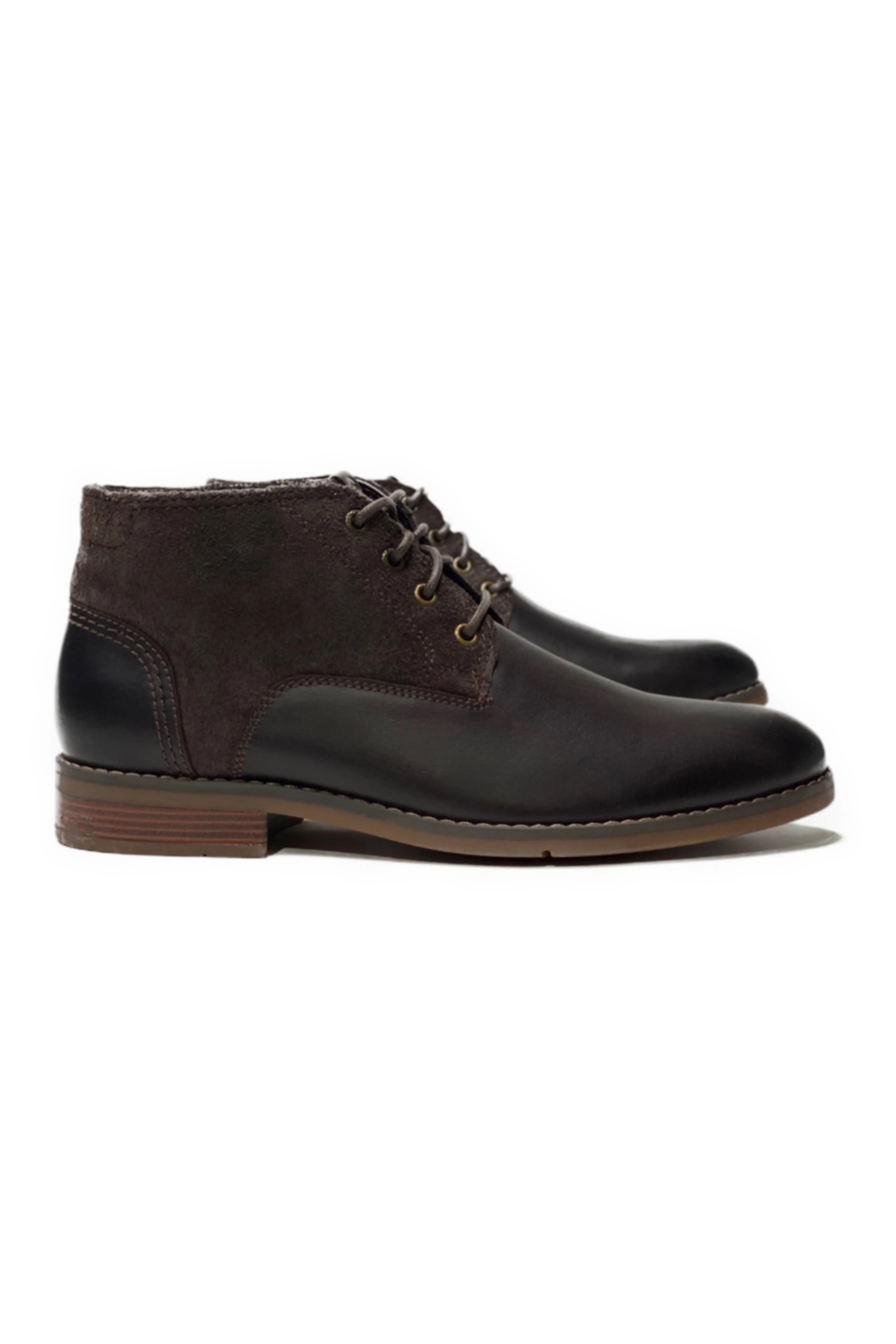 Colden Chukka Boots