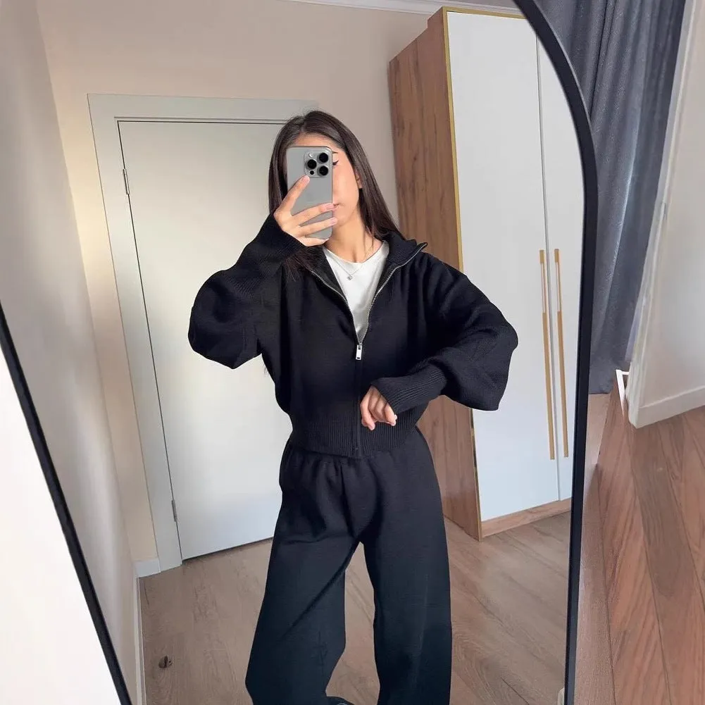 Effortlessly Stylish Zippered Top and Wide-Leg Pants Two-Piece Set