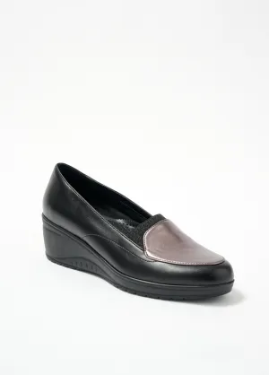 Elasticated comfort width wedge loafers