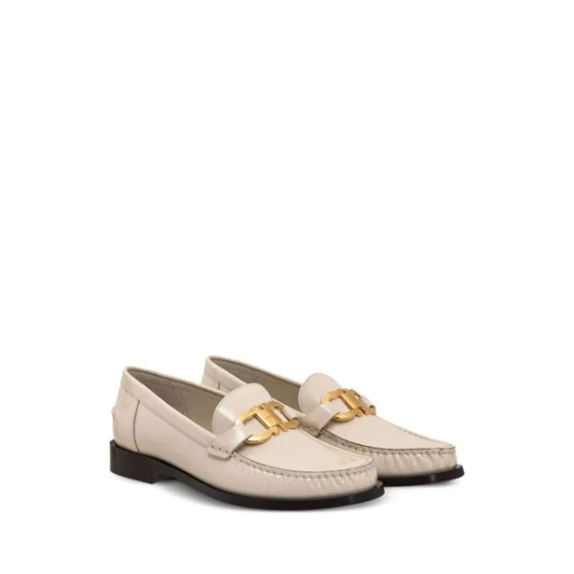 Ferragamo Elegant Leather Loafers for Women