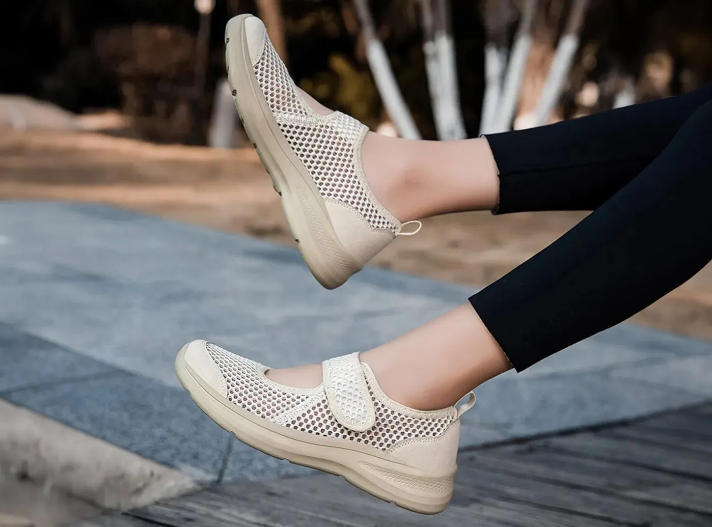 FitVille Women's Adjustable Loafers V2