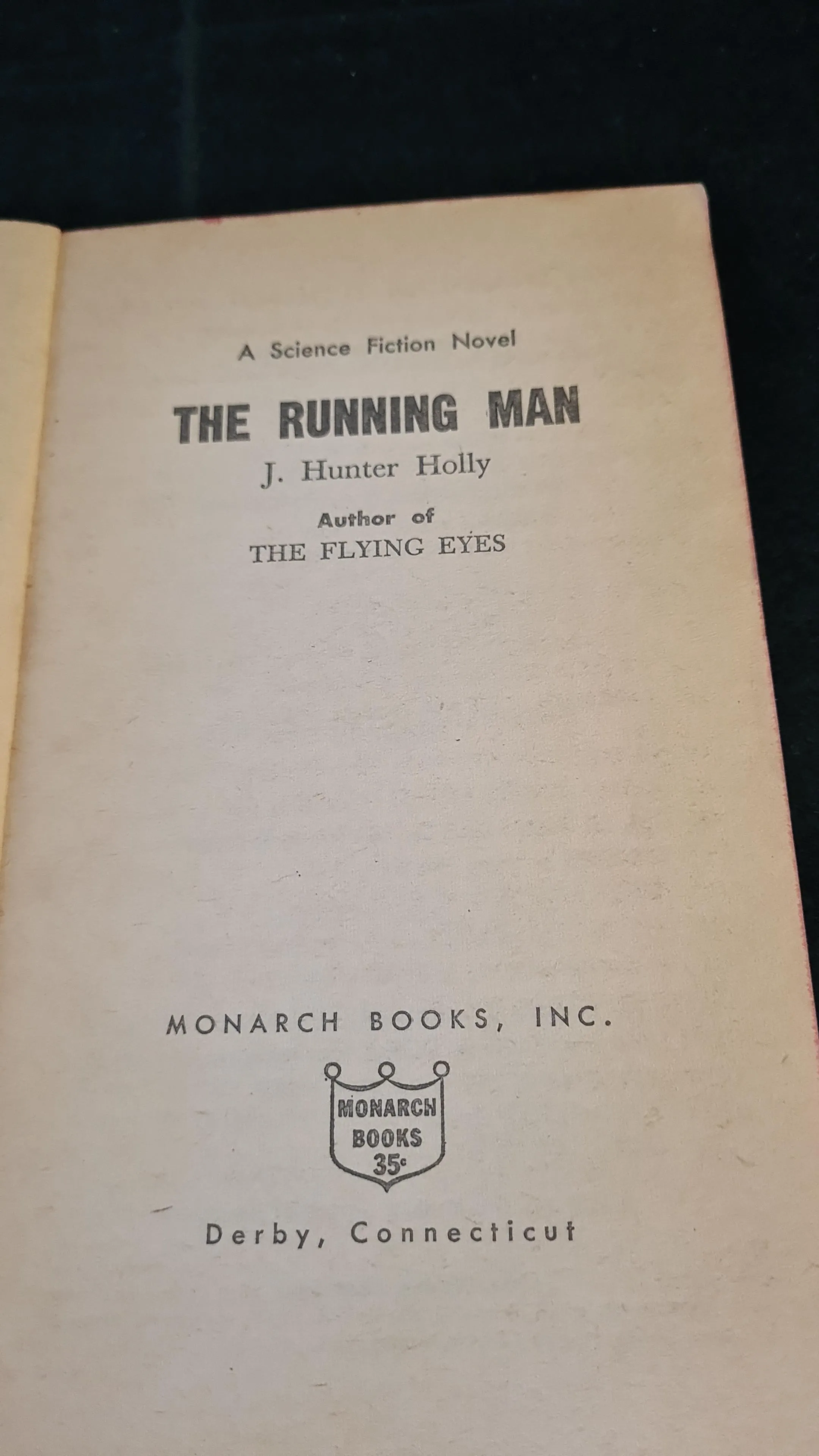 J Hunter Holly - The Running Man, Monarch Books, 1963, Paperbacks