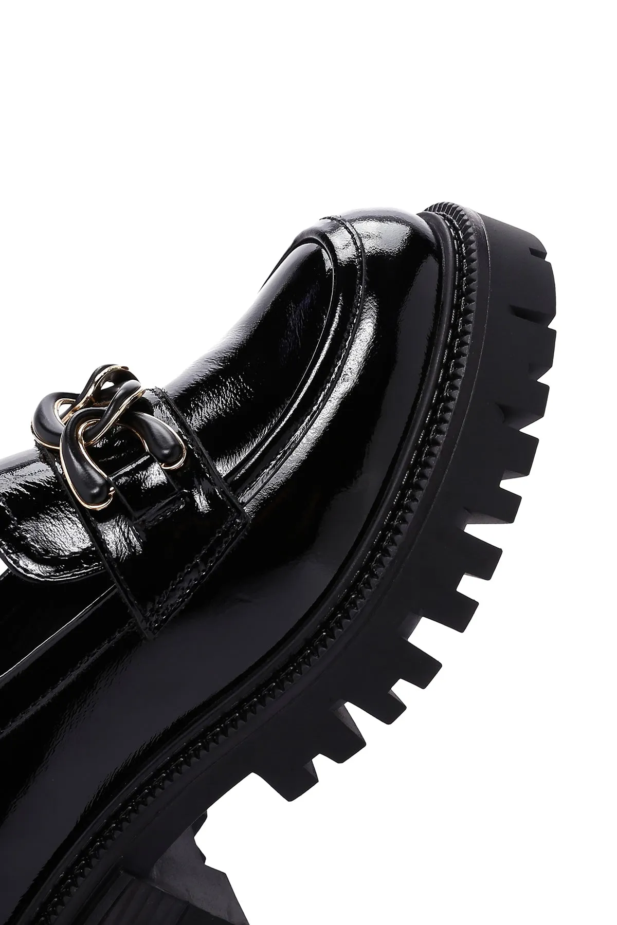 Kadın Siyah Toka Detaylı Deri Maskülen Loafer