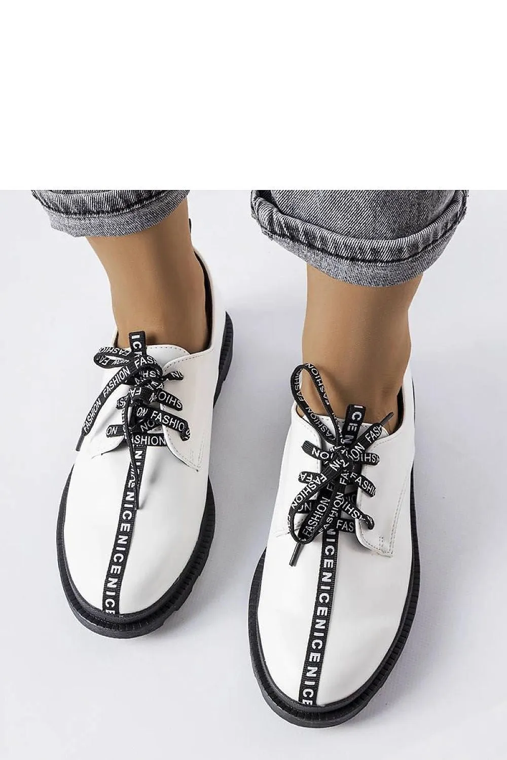 Low Shoes Solea