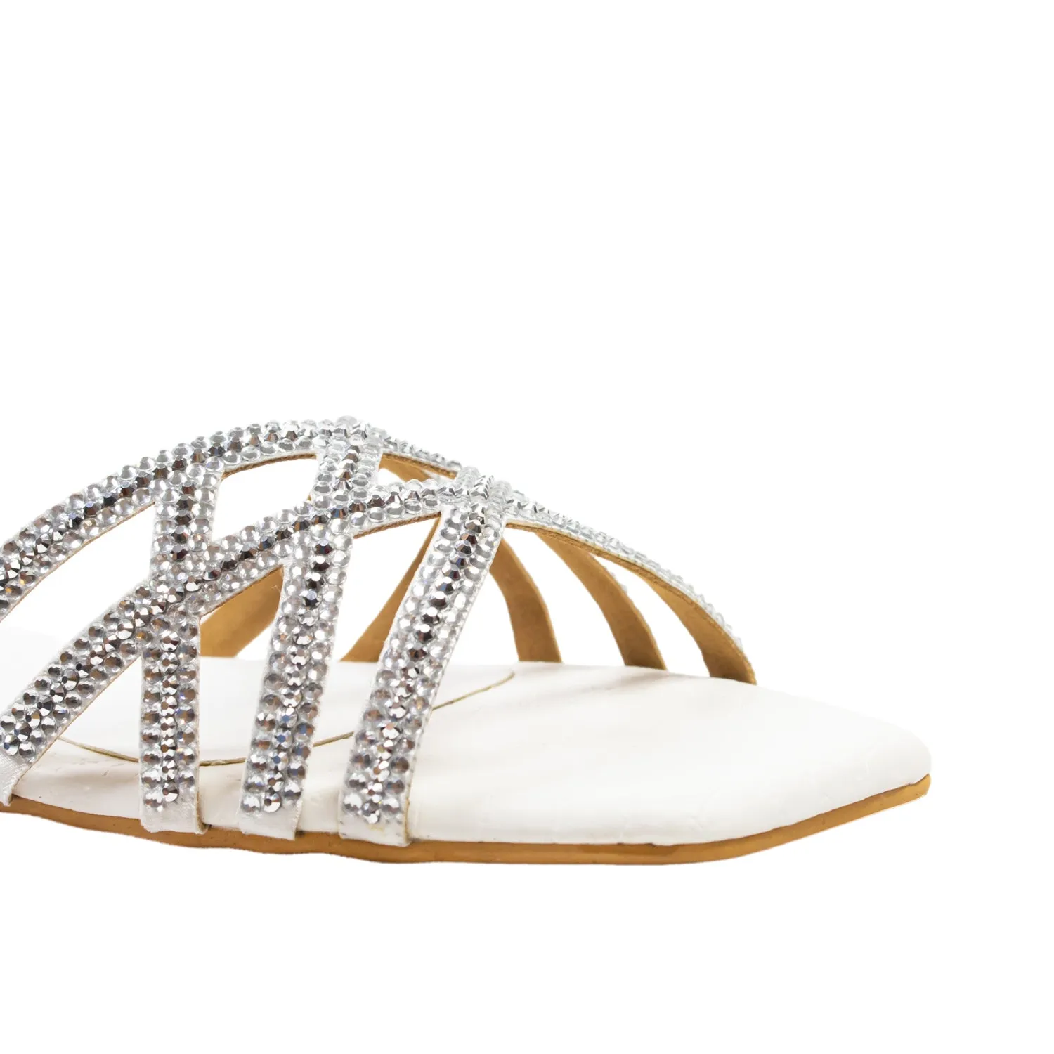 Marwa Flats S165F - White