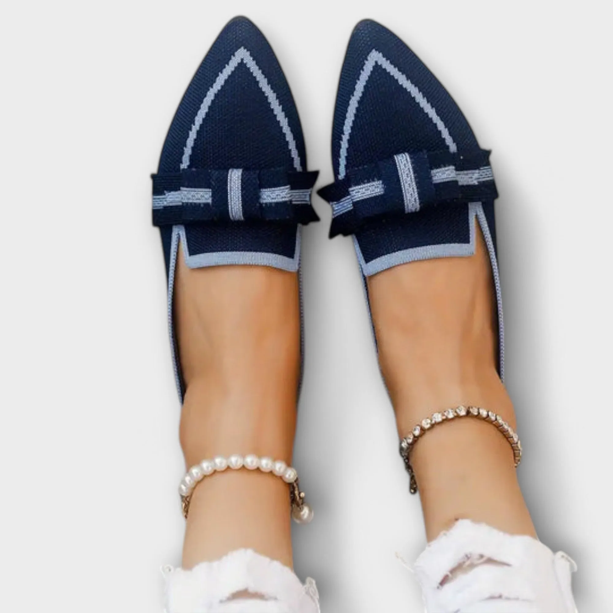 Maya - Flat Women's Shoes with Knot Design
