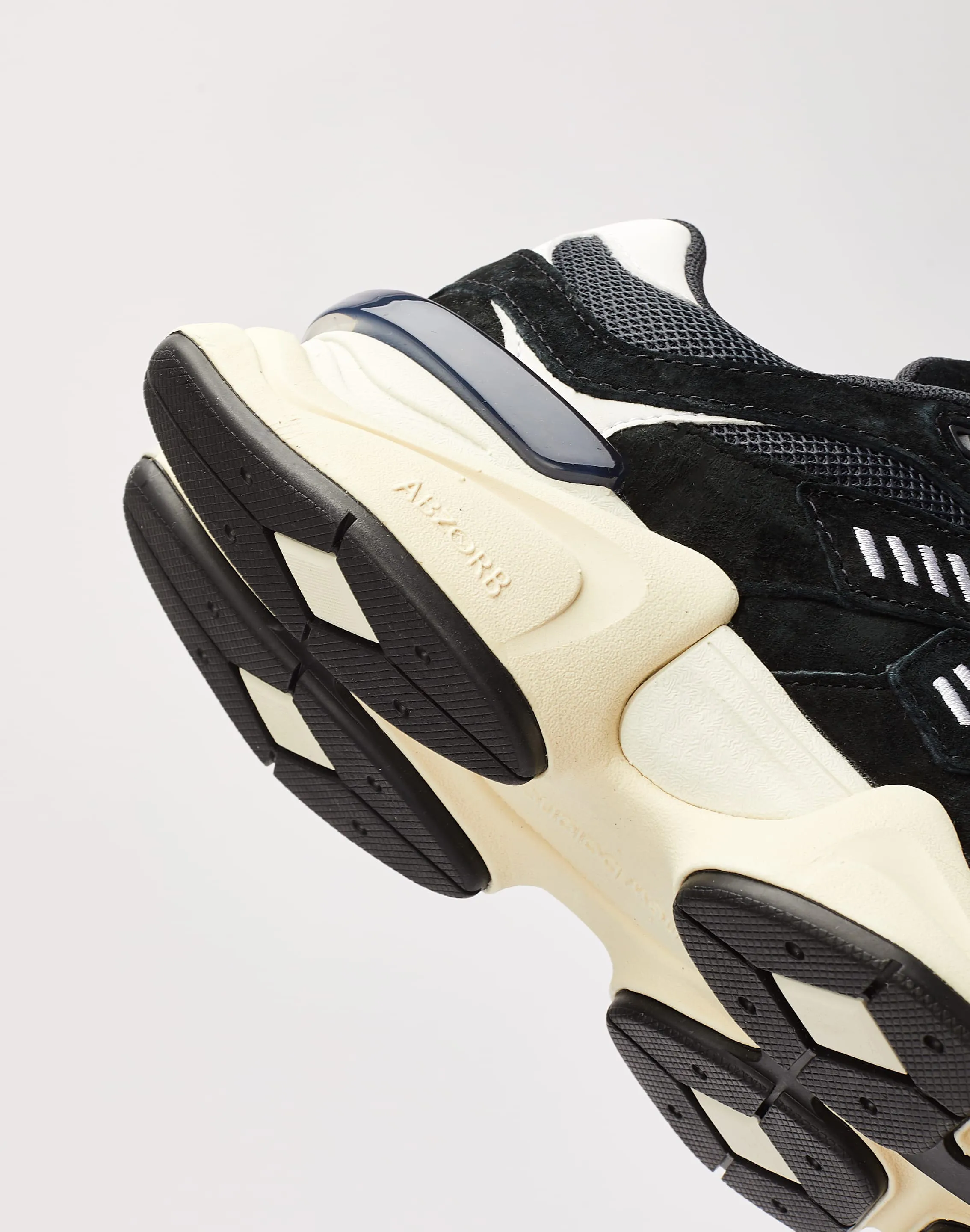 New Balance 9060 Grade-School