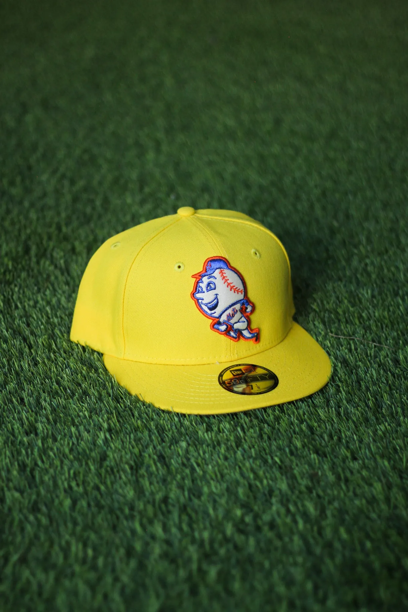 NEW YORK METS CYBER YELLOW FITTED W/ GREY UNDER VISOR