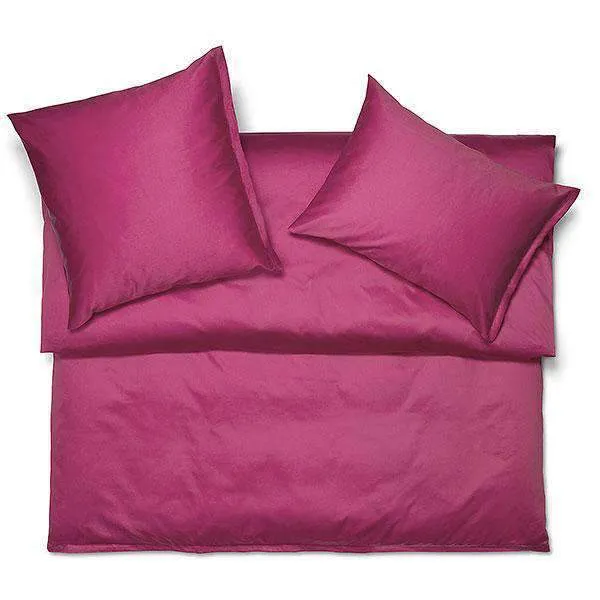 Sateen Noblesse Cal King Fitted Sheet by Schlossberg