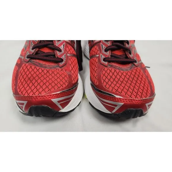 Saucony S20295-6 Men's Sz. 10 Red Black Guide 9 Running Shoe