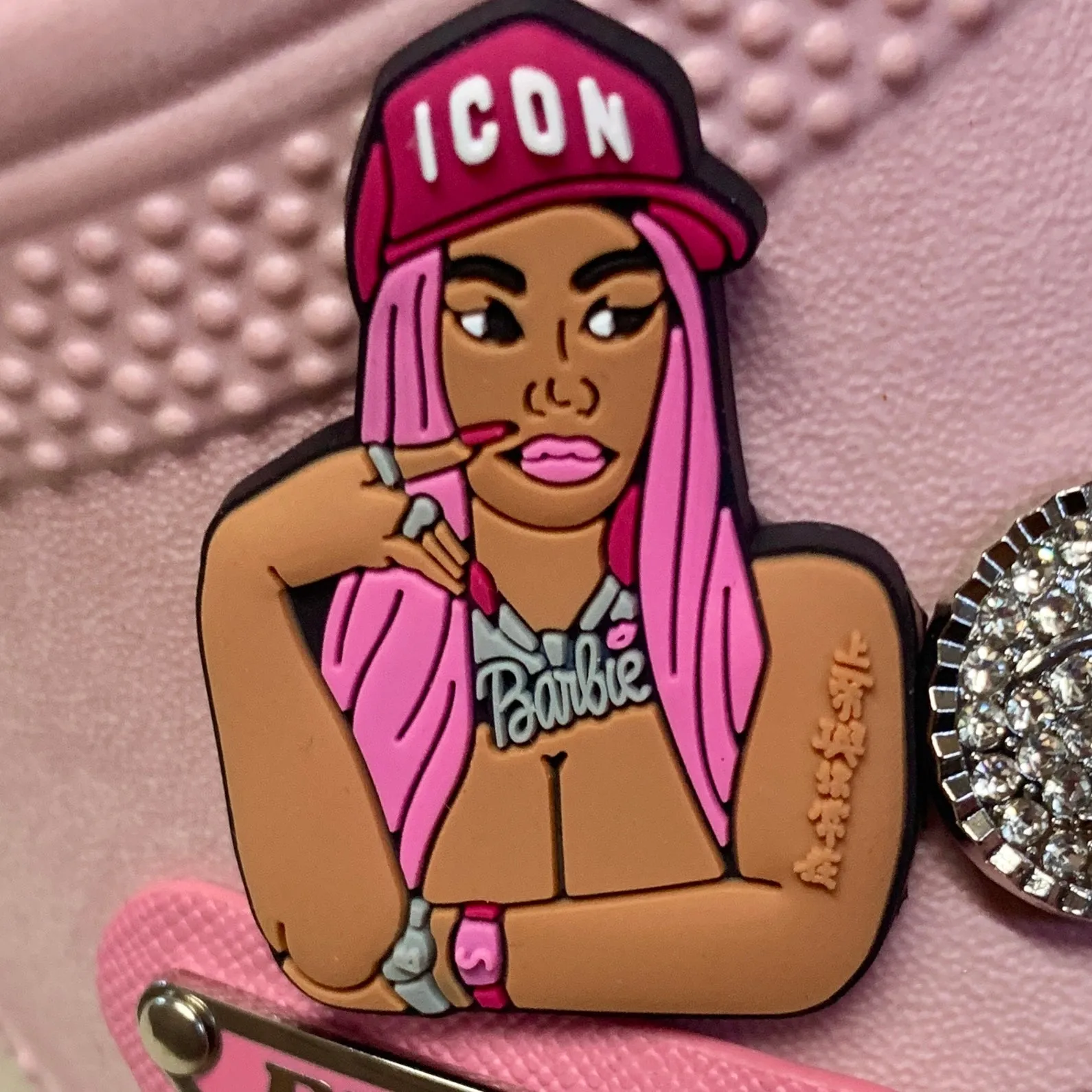 SHOE CHARMS - ICON NICKI