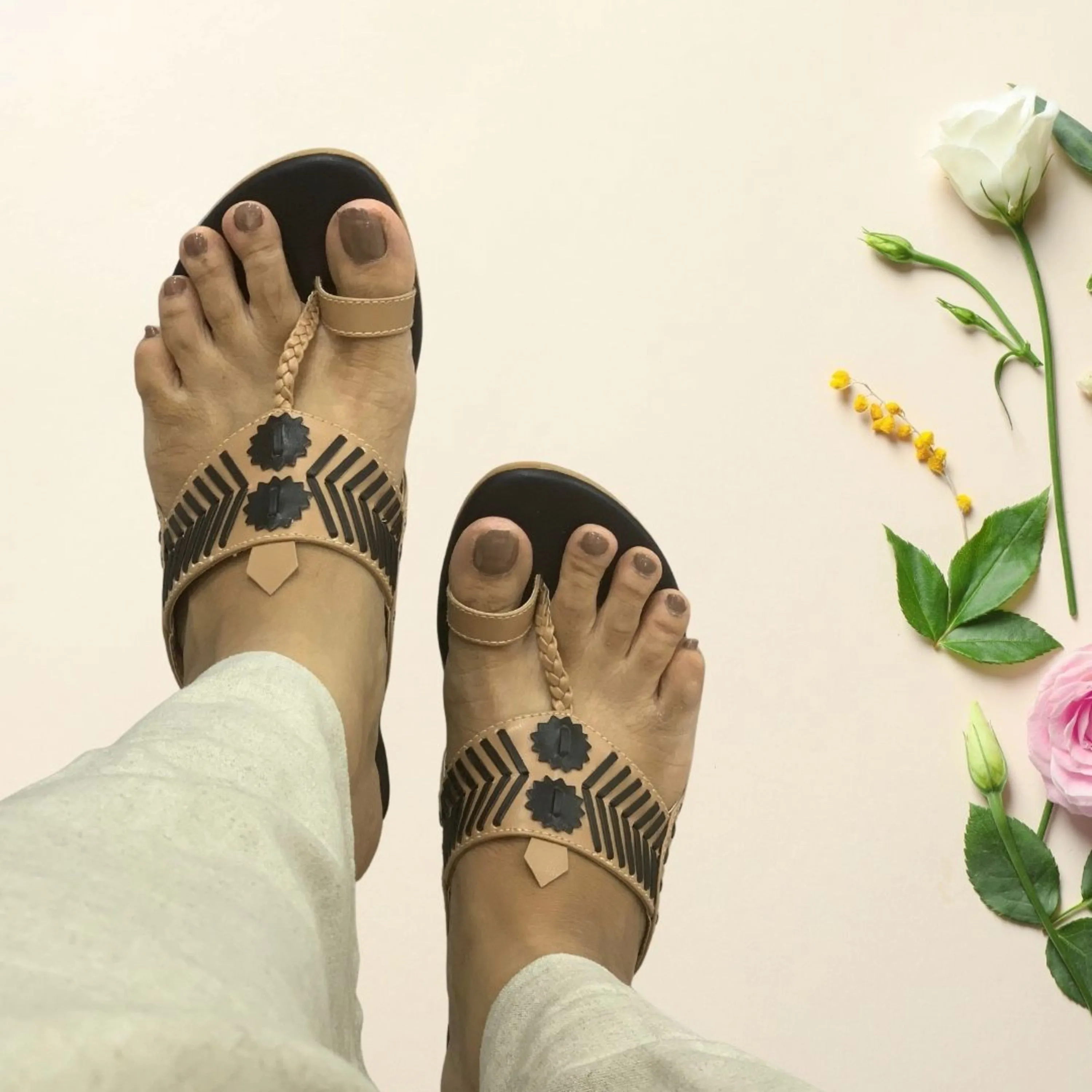 Two Tone Kolhapuri