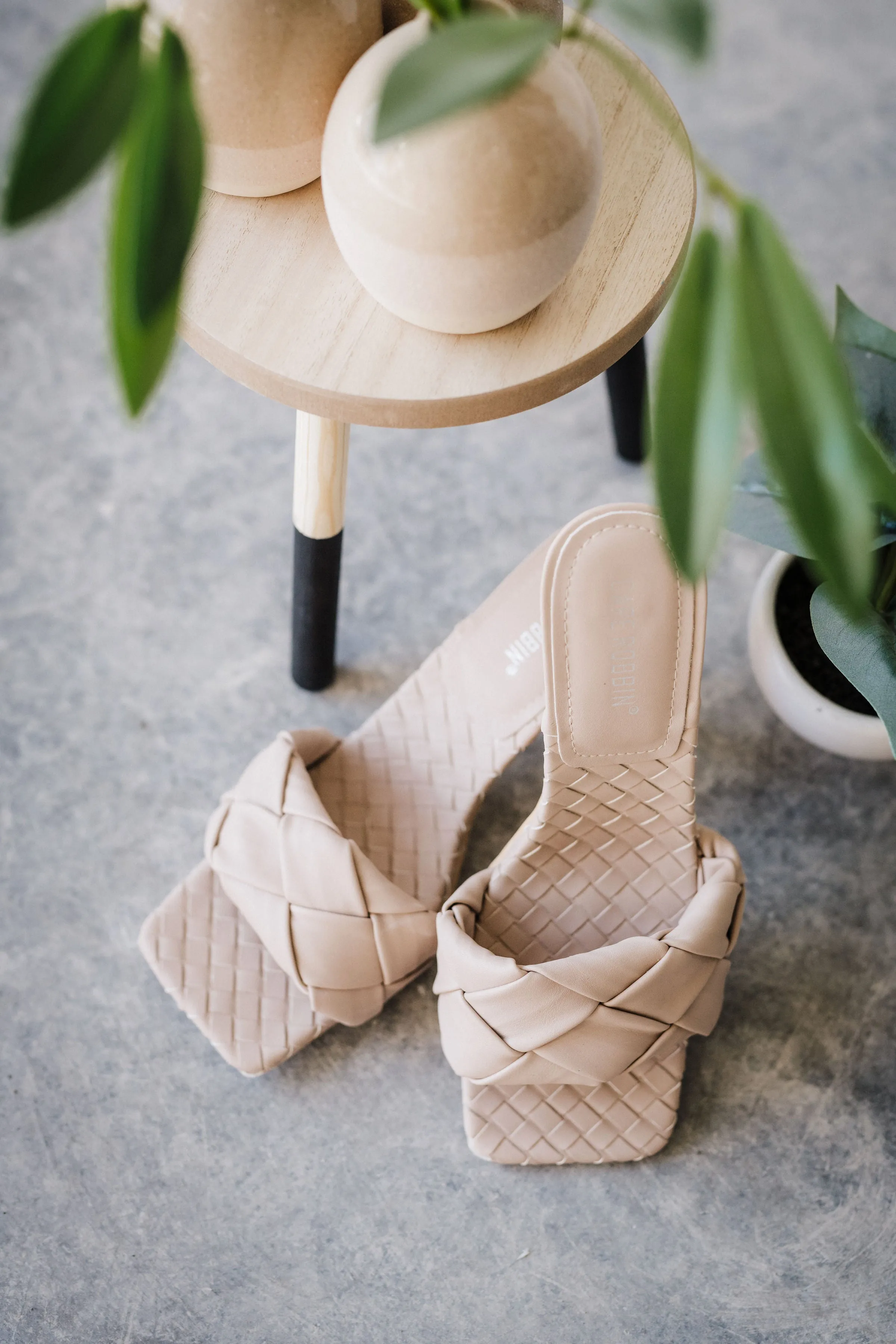 Wave It Nude Heels